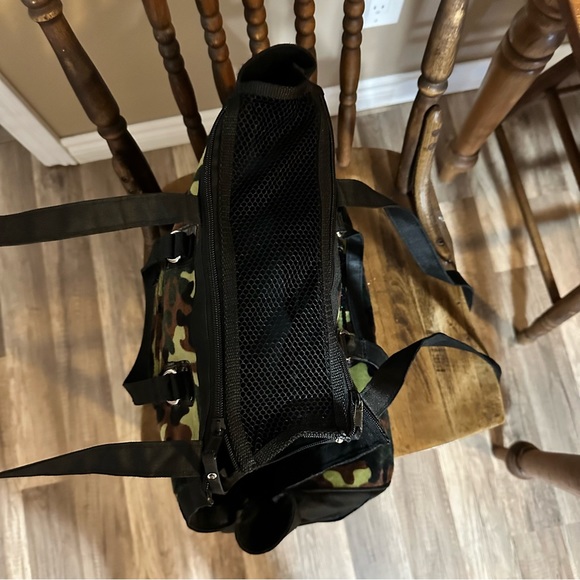 Animal print pet carrier - Picture 3 of 9